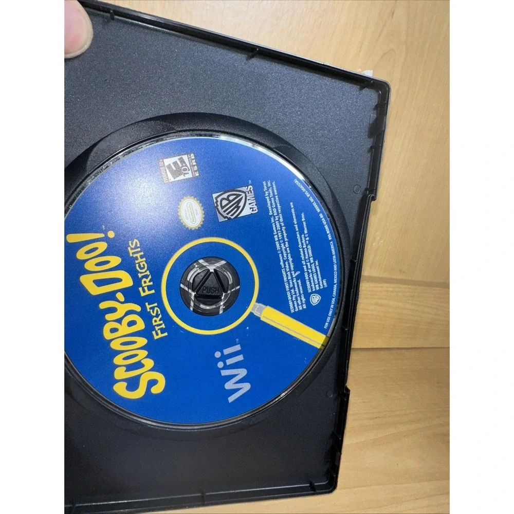 Scooby-Doo First Frights (Nintendo Wii, 2009) Basically Disk Only